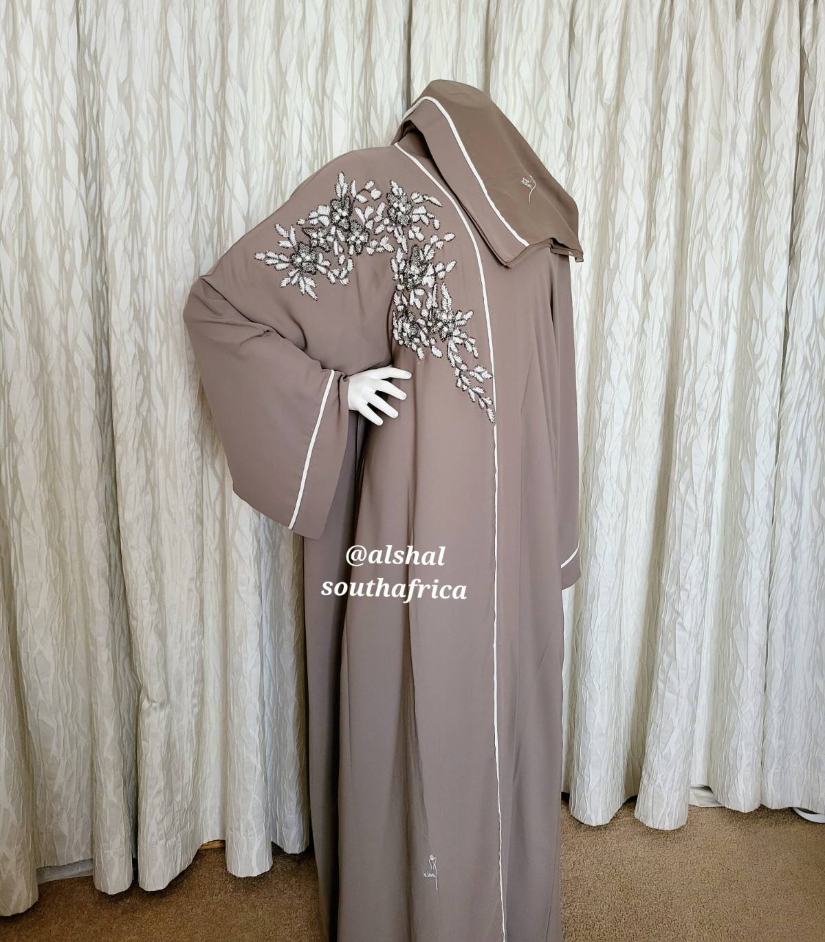 Al Shal abaya 58 60 62 - Image 6