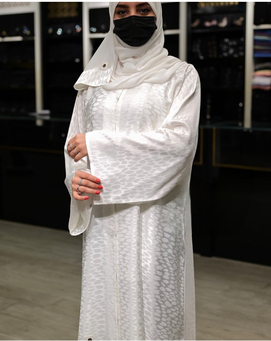 SC37 Pearl White Sharqiaa Abaya set salona set
56 58 60 - Image 2