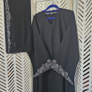 Sharqiaa Abaya Set Cuff Embellishments