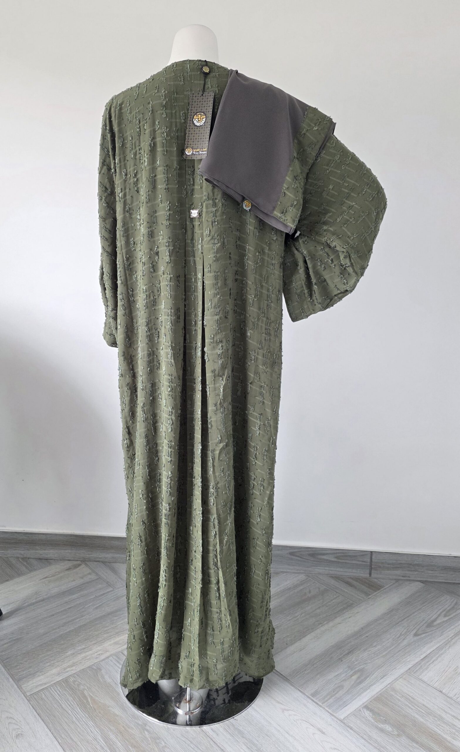 Sharqiaa Self Printed Set Olive Green - Image 3