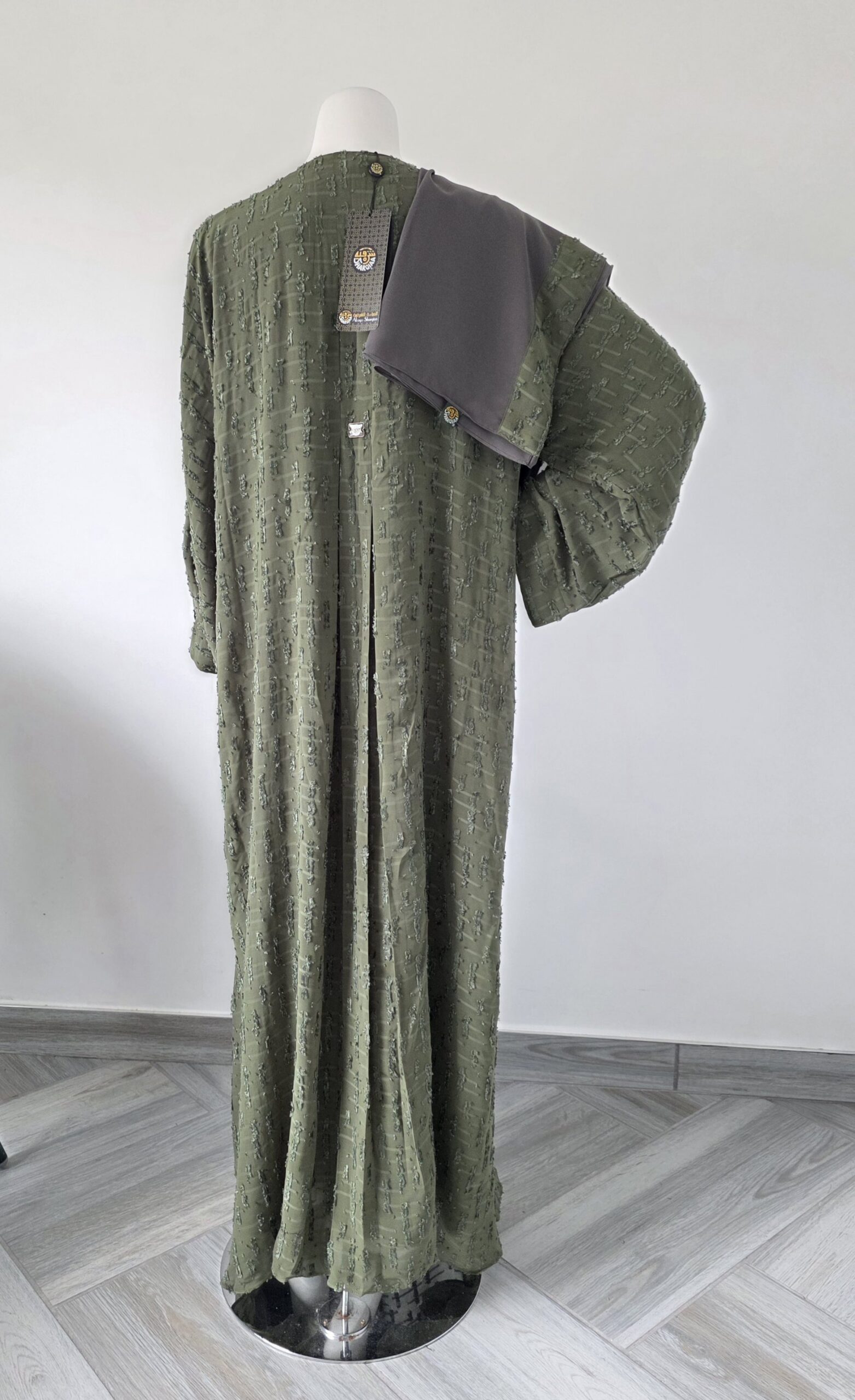 Sharqiaa Self Printed Set Olive Green - Image 2